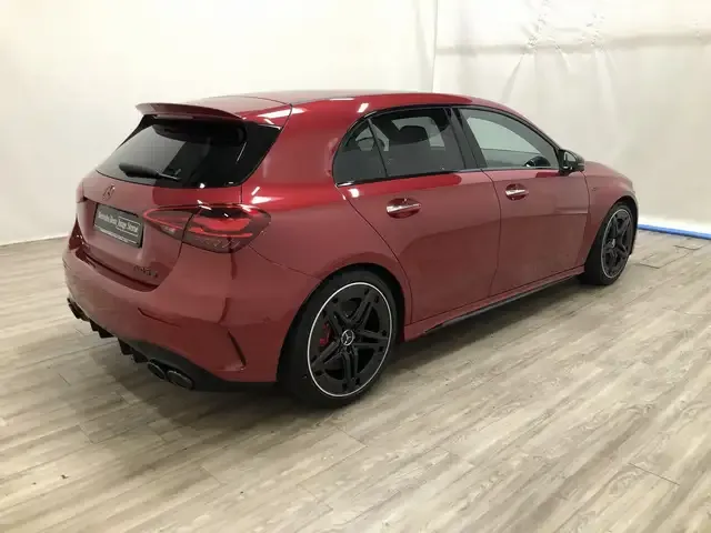 Mercedes-Benz A 45 AMG
