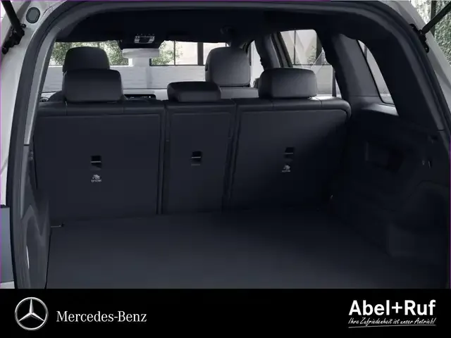 Mercedes-Benz GLB 220
