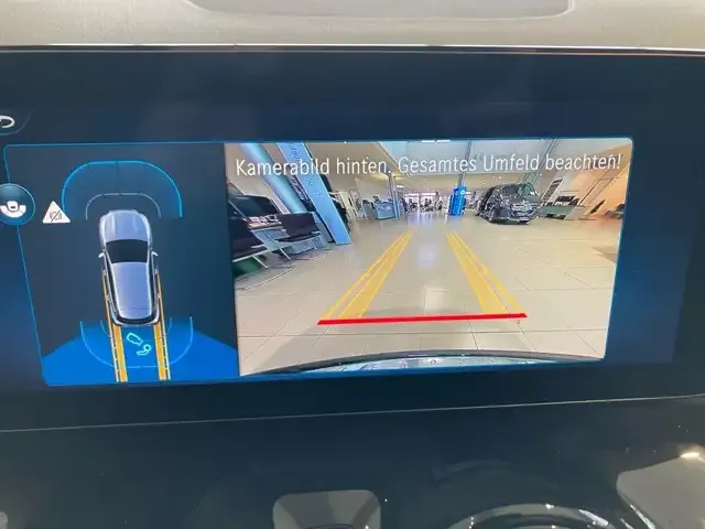 Mercedes-Benz GLA 180