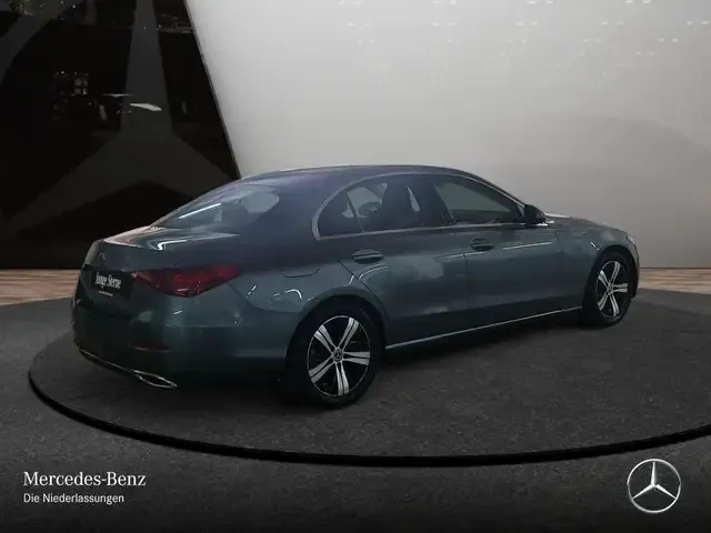 Mercedes-Benz C 180