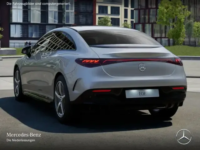 Mercedes-Benz EQE 300