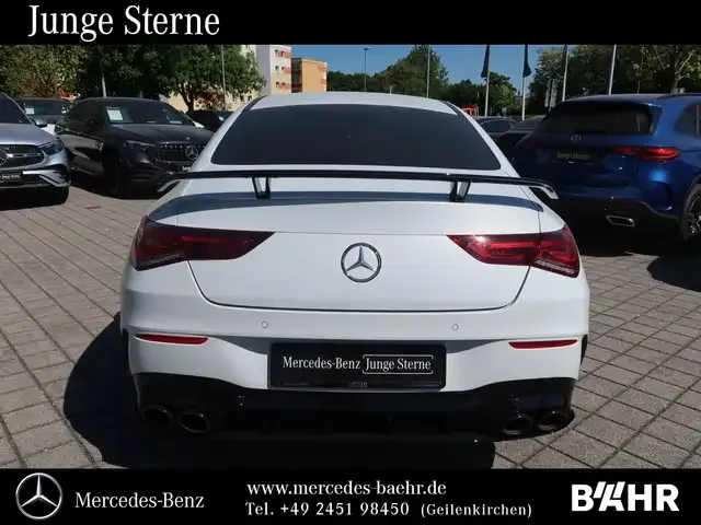 Mercedes-Benz CLA 45 AMG