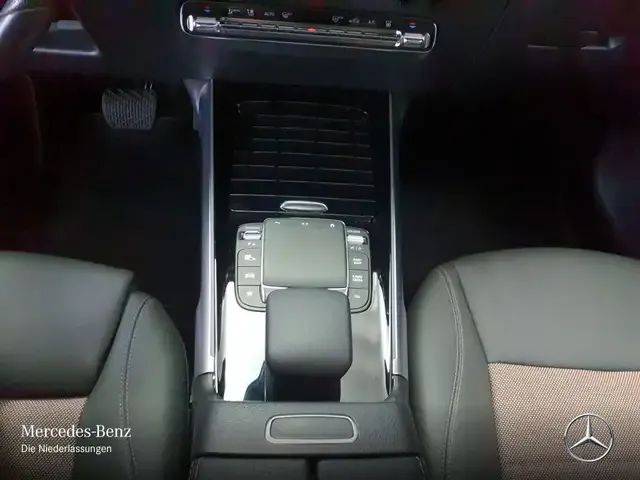 Mercedes-Benz EQB 350