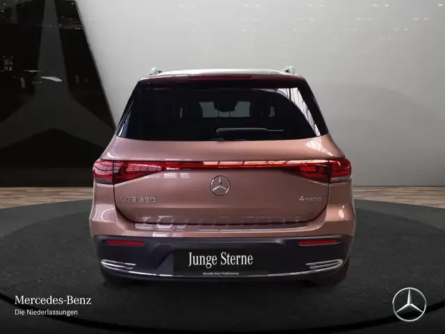 Mercedes-Benz EQB 350