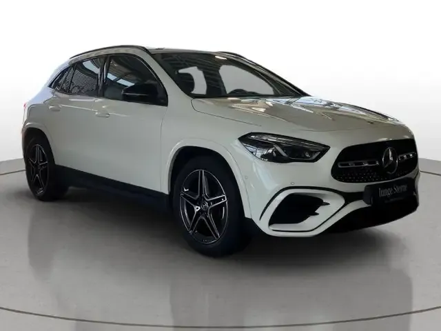 Mercedes-Benz GLA 200