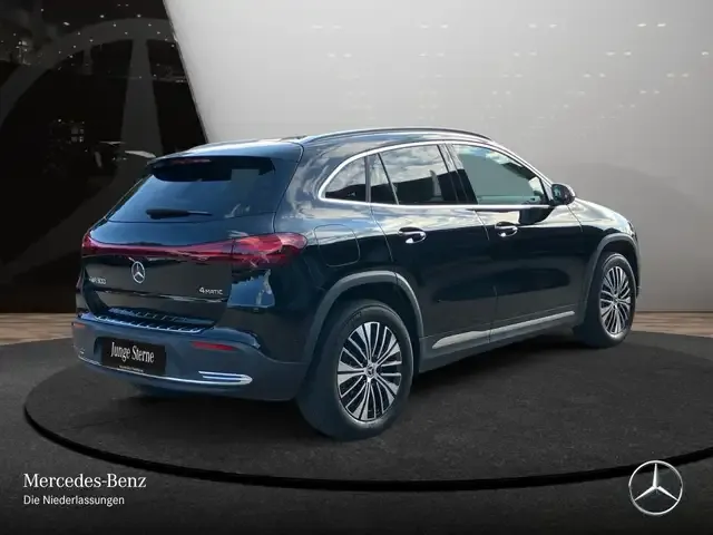 Mercedes-Benz EQA 300