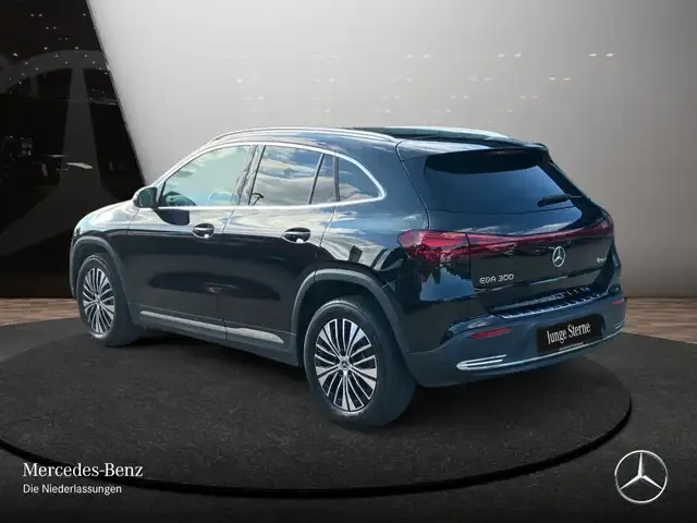 Mercedes-Benz EQA 300