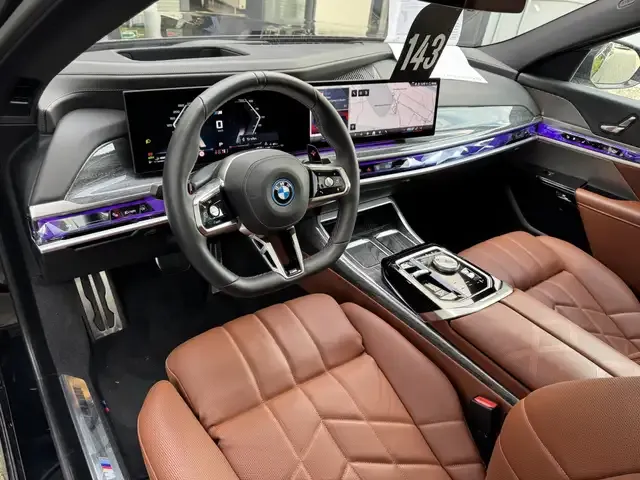 BMW 760