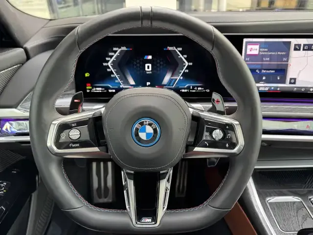 BMW 760