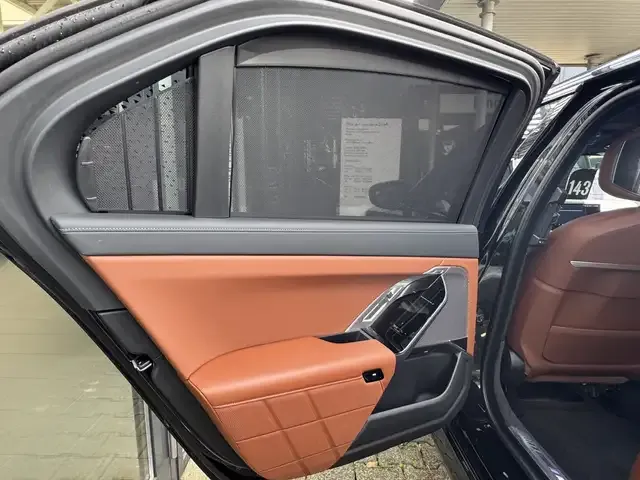 BMW 760