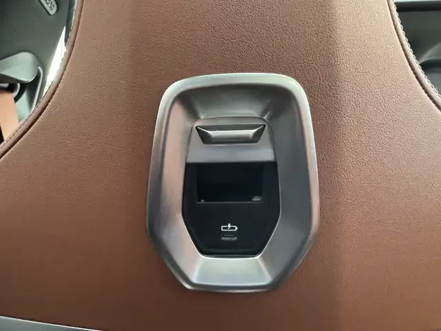 BMW 760