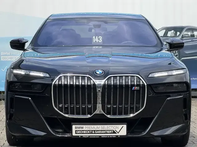 BMW 760