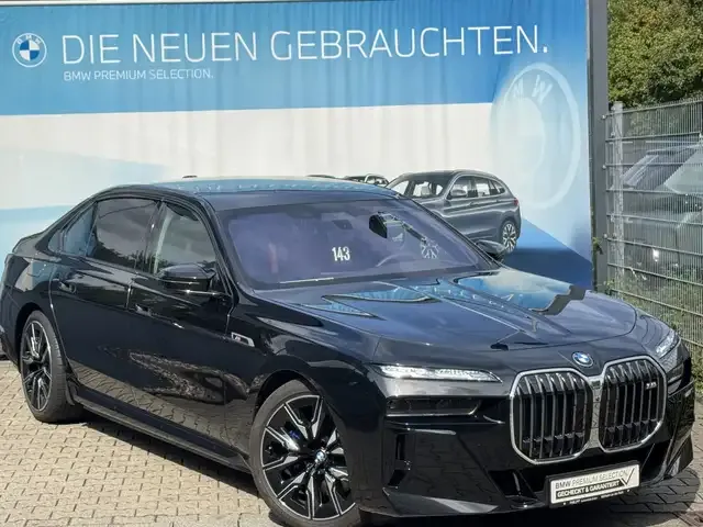 BMW 760