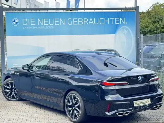 BMW 760