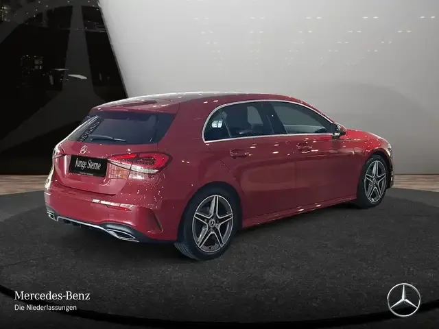 Mercedes-Benz A 180