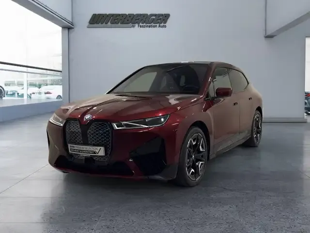 BMW iX