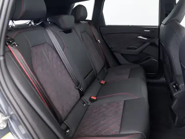 Audi Q6