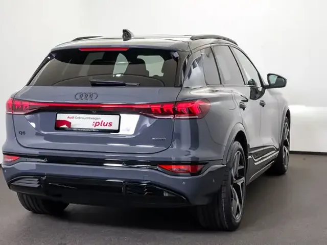 Audi Q6