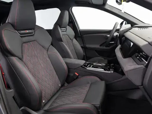 Audi Q6