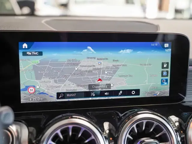 Mercedes-Benz EQB 250