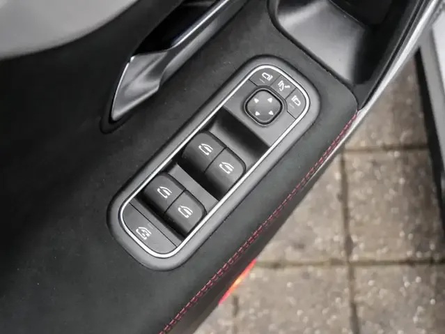 Mercedes-Benz CLA 45 AMG