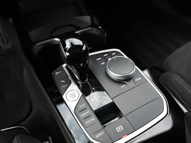 BMW 128