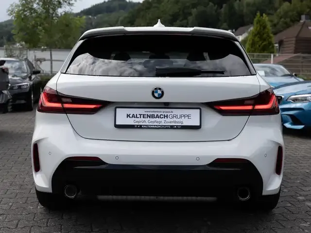 BMW 128