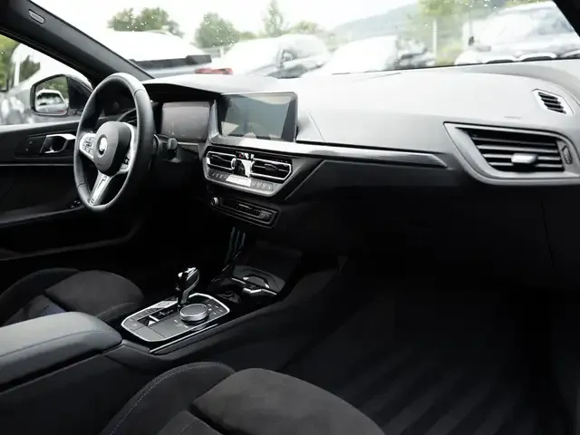 BMW 128
