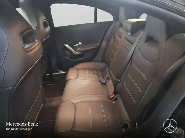 Mercedes-Benz CLA 45 AMG