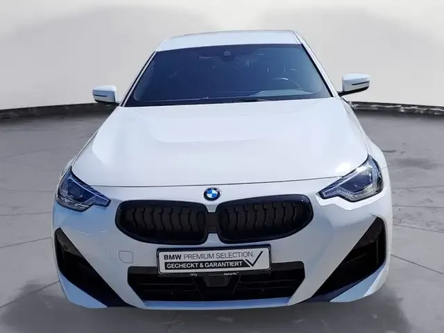 BMW 230