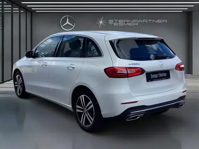 Mercedes-Benz B 250