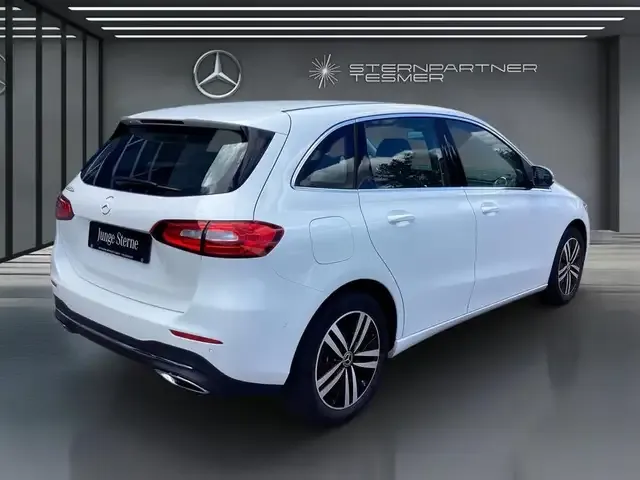 Mercedes-Benz B 250