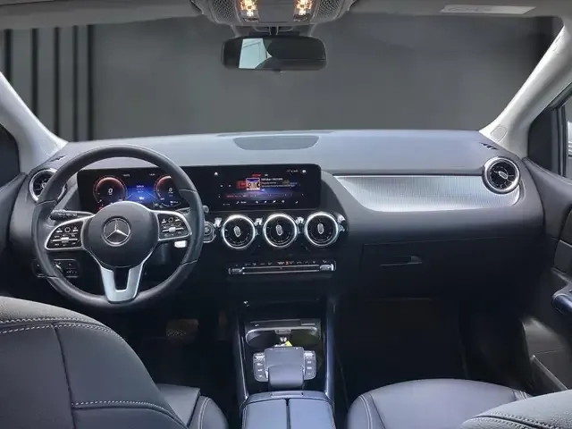 Mercedes-Benz B 250