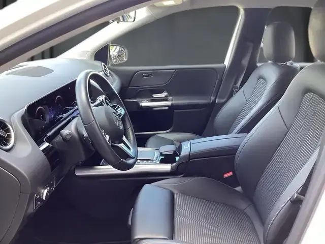 Mercedes-Benz B 250