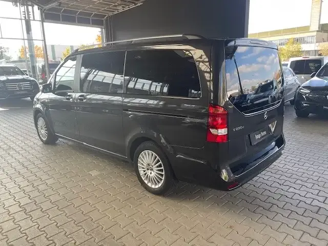 Mercedes-Benz V 250