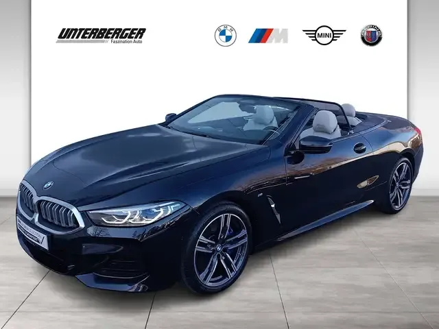 BMW 840