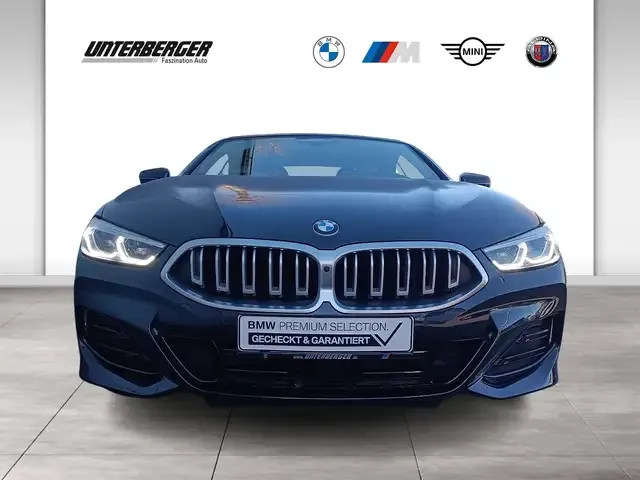 BMW 840