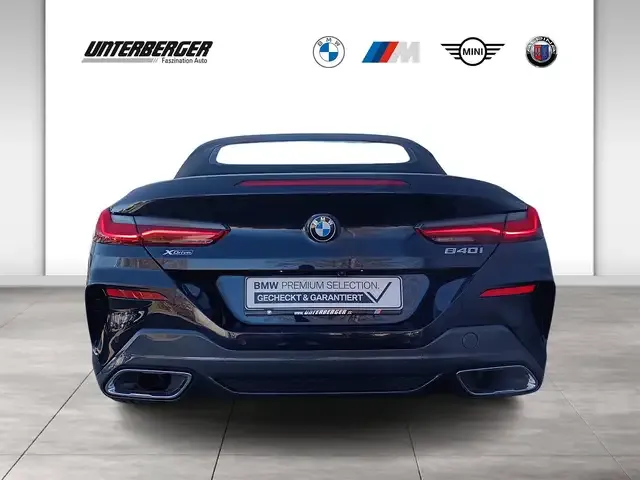 BMW 840