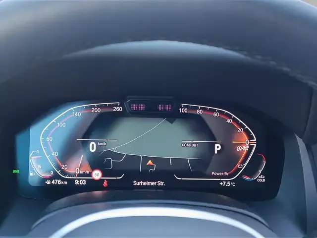 BMW 840