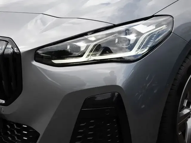 BMW 223