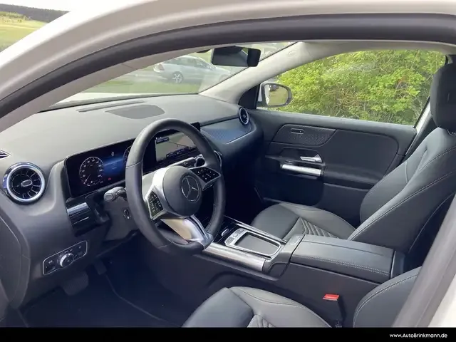 Mercedes-Benz GLA 180