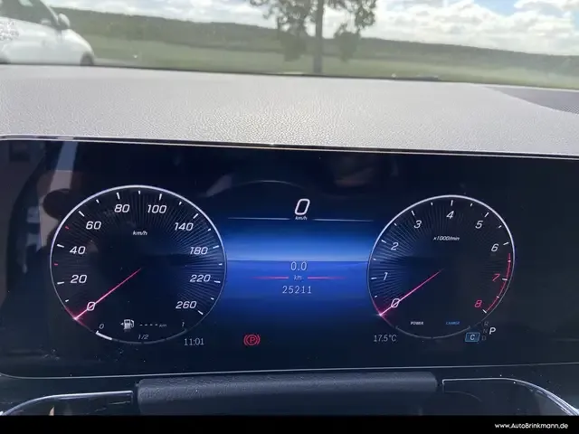 Mercedes-Benz GLA 180