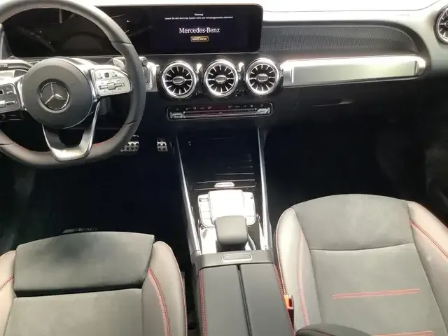 Mercedes-Benz EQB 300