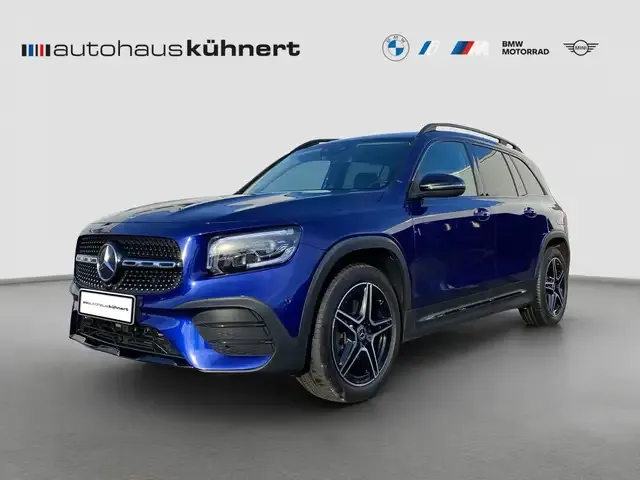 Mercedes-Benz GLB 220