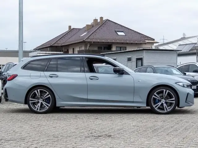 BMW 340
