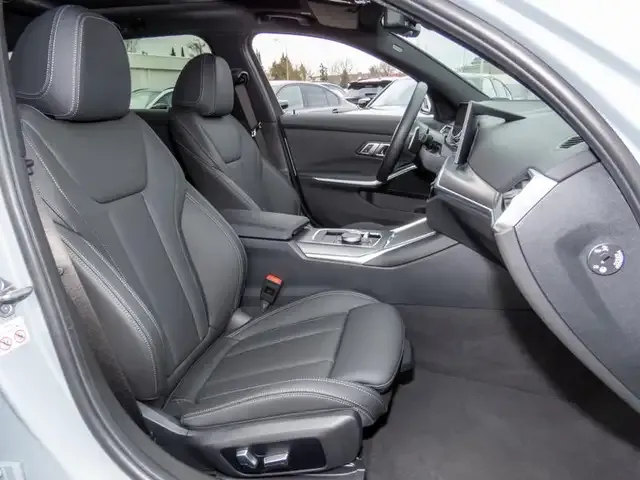 BMW 340
