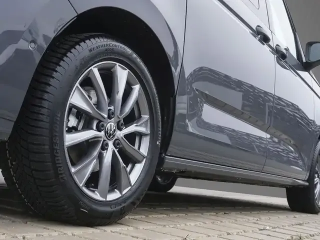 Volkswagen T7 California