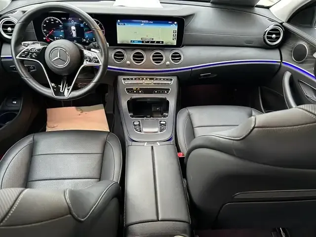Mercedes-Benz E 400