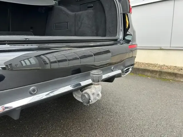 Mercedes-Benz E 400