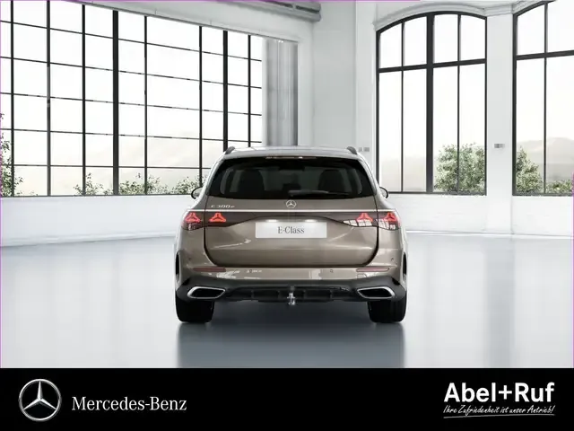 Mercedes-Benz E 300